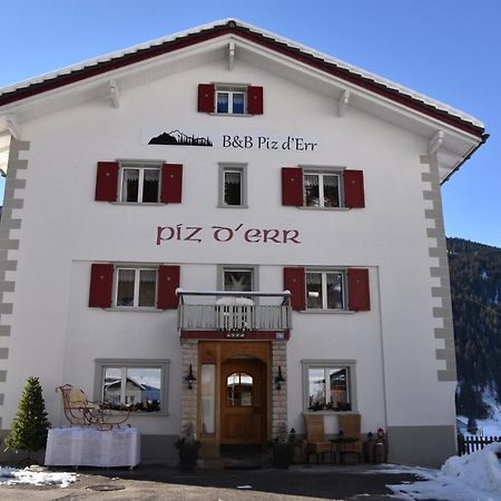 B&B Piz D'Err Tinzen 외부 사진